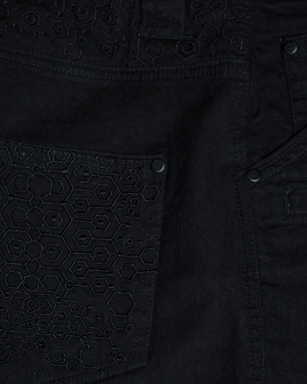 Corsaire / Denim Stretchy Digital Embroidey Stonewashed - Black KAMBOZII