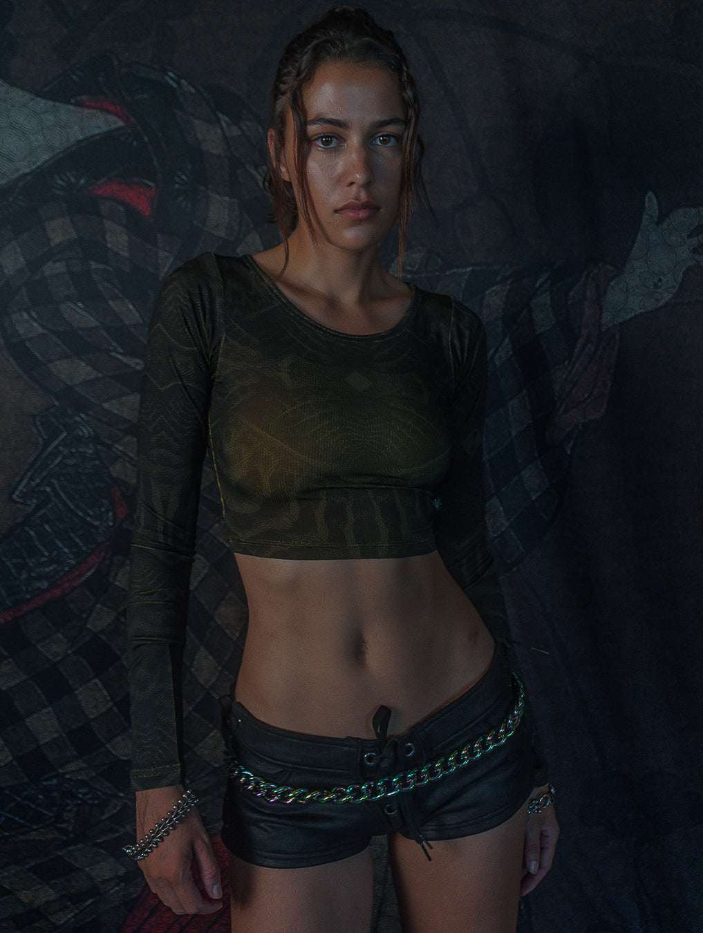 Crop-Top Longsleeve / Flatrib - SANDOKAN LAVA
