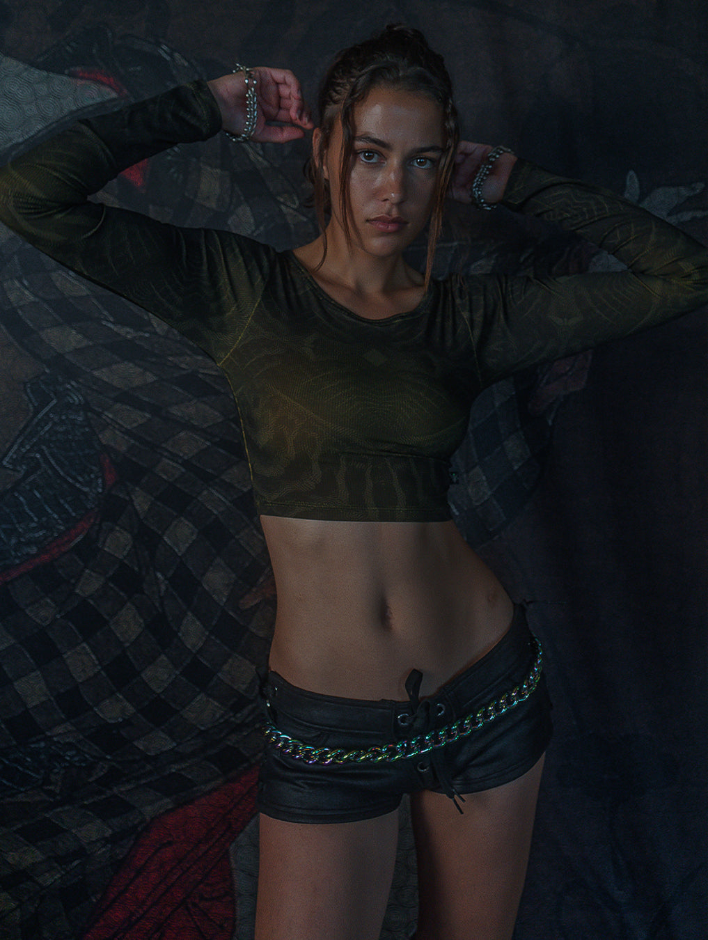 Crop-Top Longsleeve / Flatrib - SANDOKAN LAVA