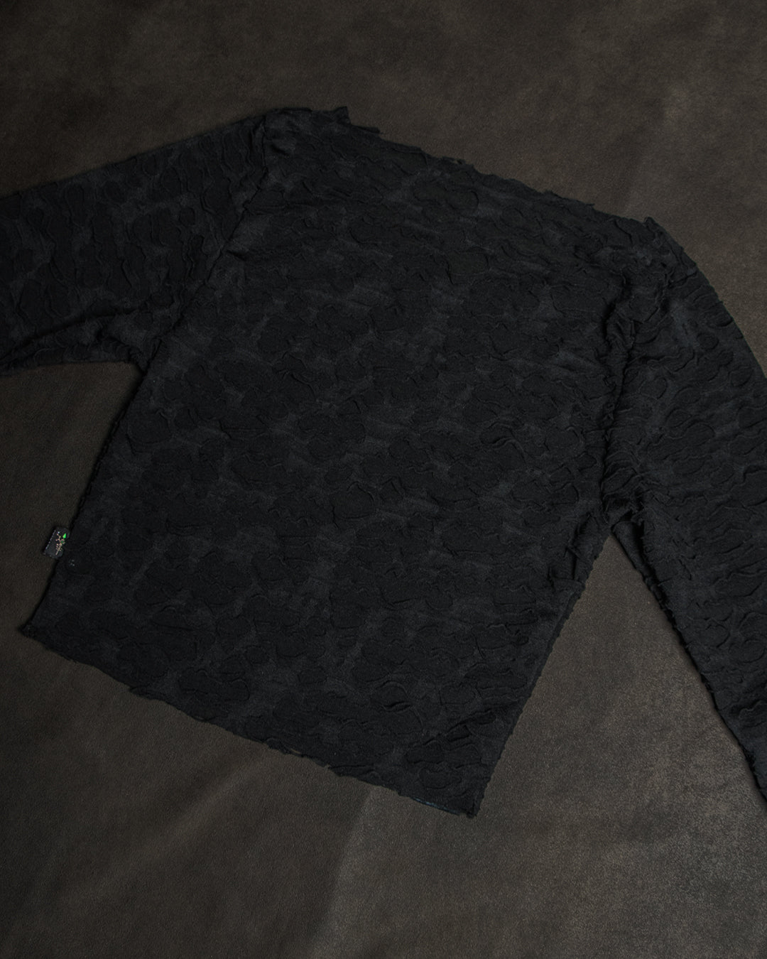 Crop-Top Longsleeve / TrashPunk Knits - BLAK
