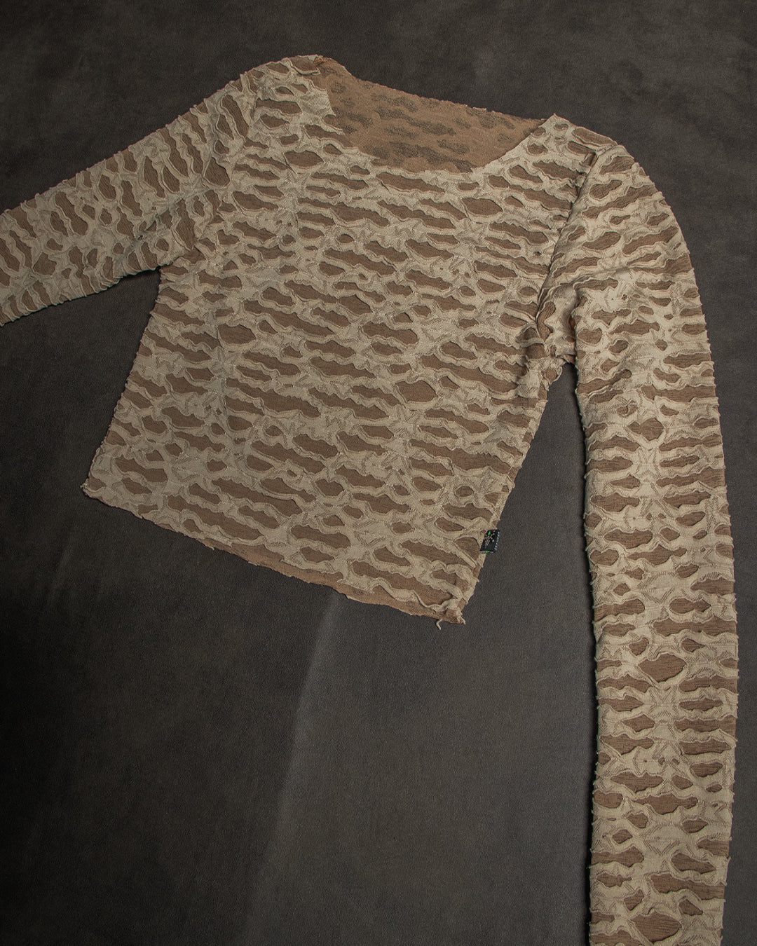Crop-Top Longsleeve / TrashPunk Knits - DESERT