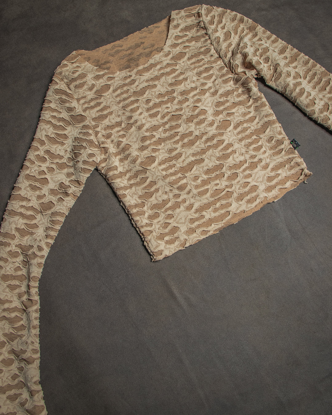 Crop-Top Longsleeve / TrashPunk Knits - DESERT