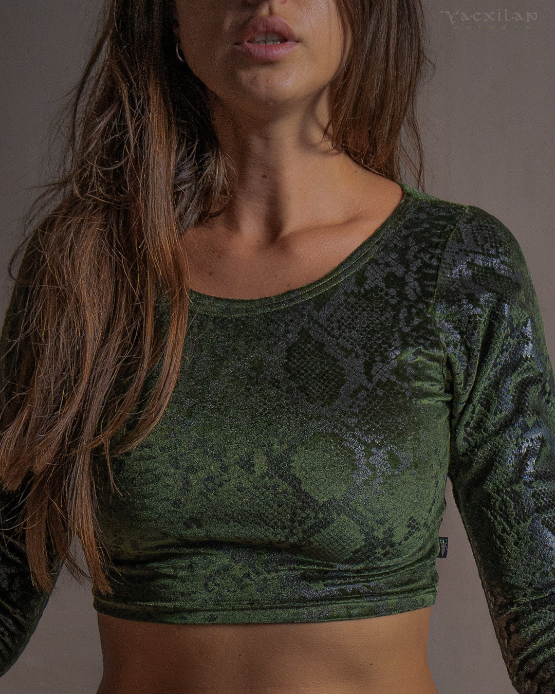 Crop Top Longsleeves / Velvet Foil Kobra - MOSS