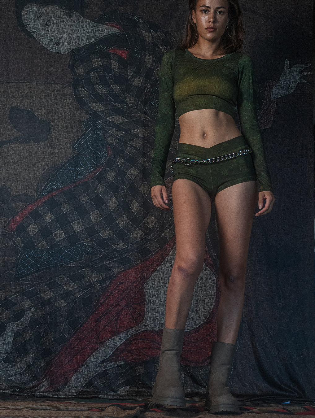 Crop-Top Longsleeve / Flatrib - ATLANTHEON MOSS