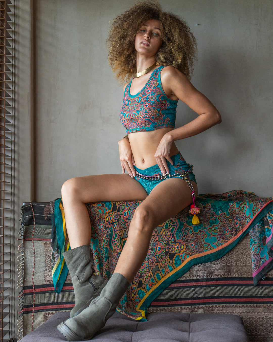 Crop-Top Simple / Silver Knits - ATLANTIS