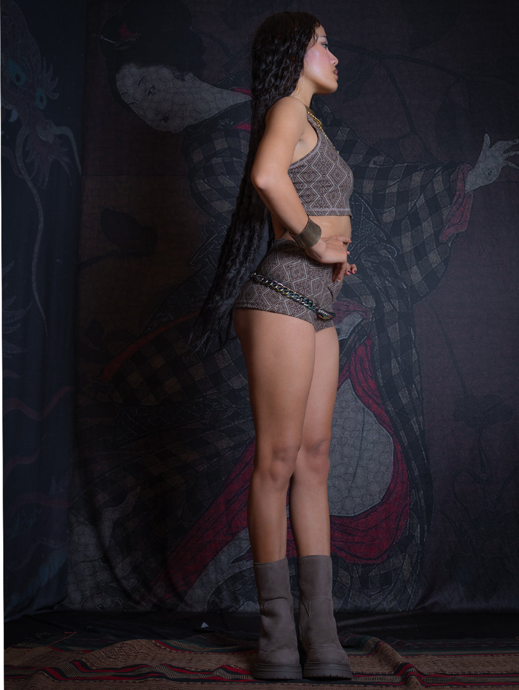 Crop-Top Back Free / Woven Knits - TRIBAL WALNUT