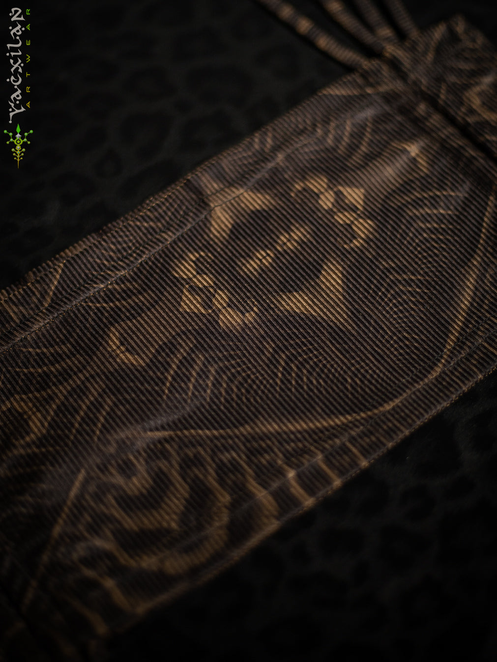 Crop Top Simple / Flatrib - DARK SANDOKAN