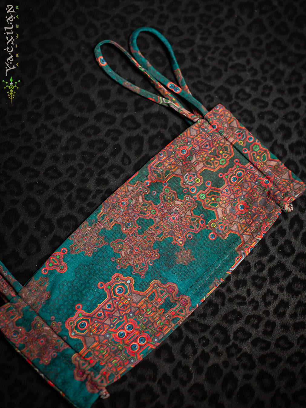 Yacxilan Artwear