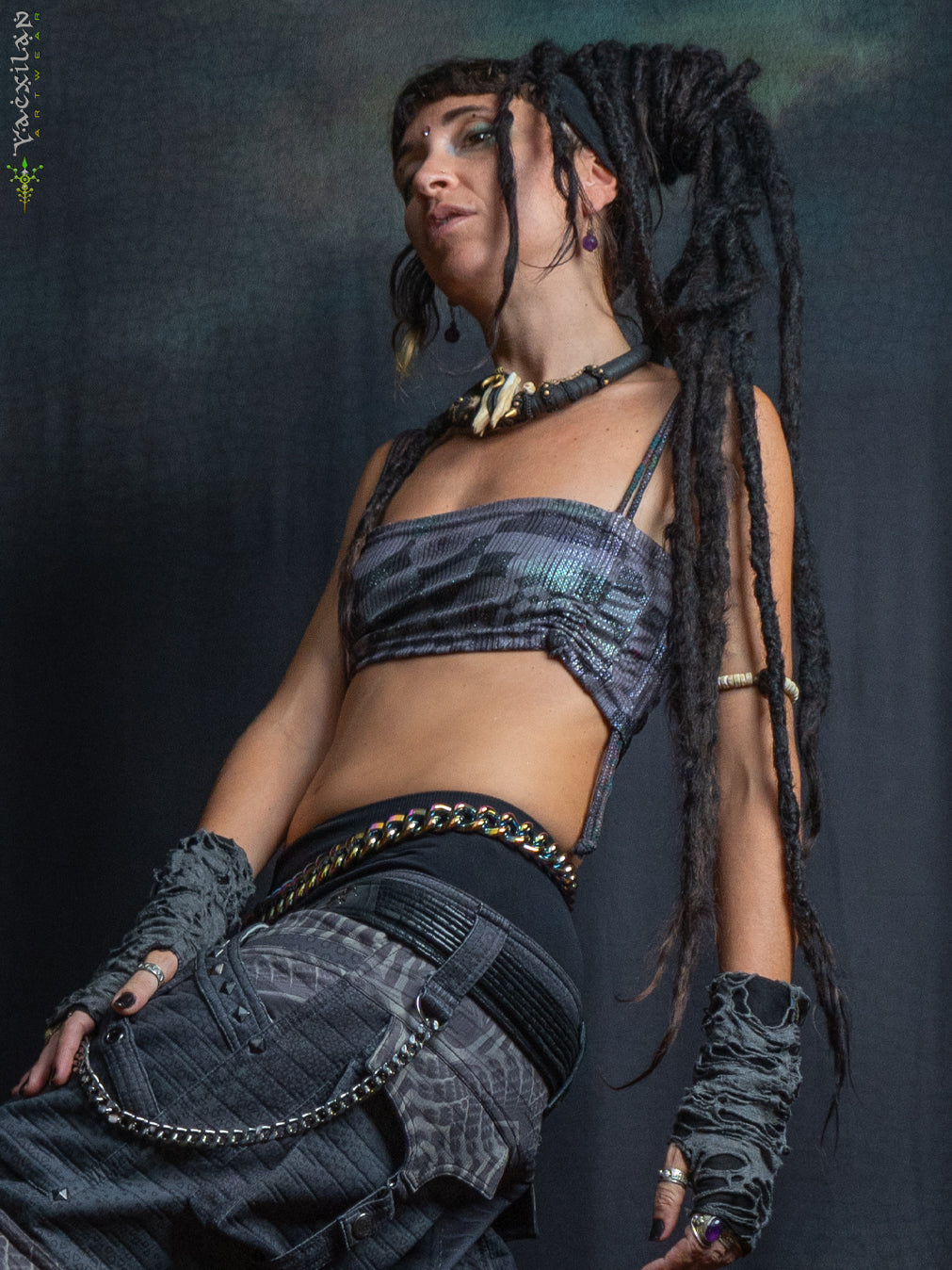 Crop Top Simple / Holographic Rainbow Dots Flatrib - MATZOKIO