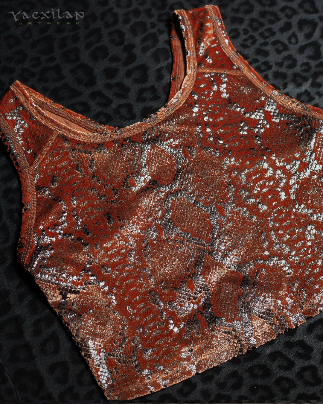 Crop-Top Simple / Velvet Kobra - OXIDE