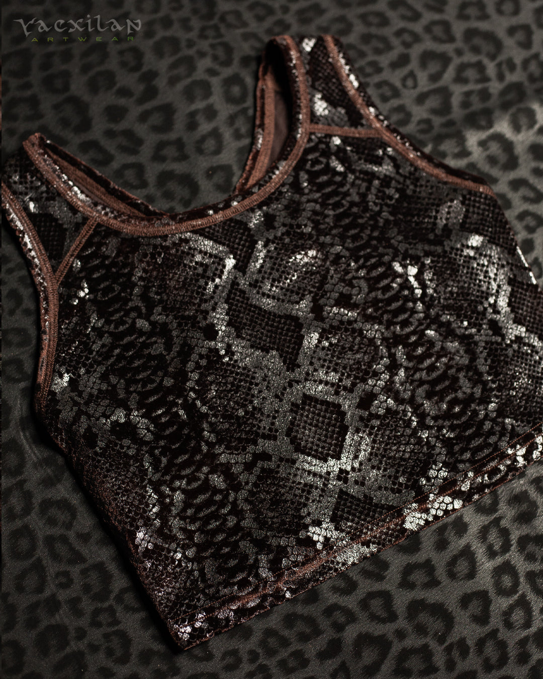 Crop Top Simple / Velvet Kobra - SOIL