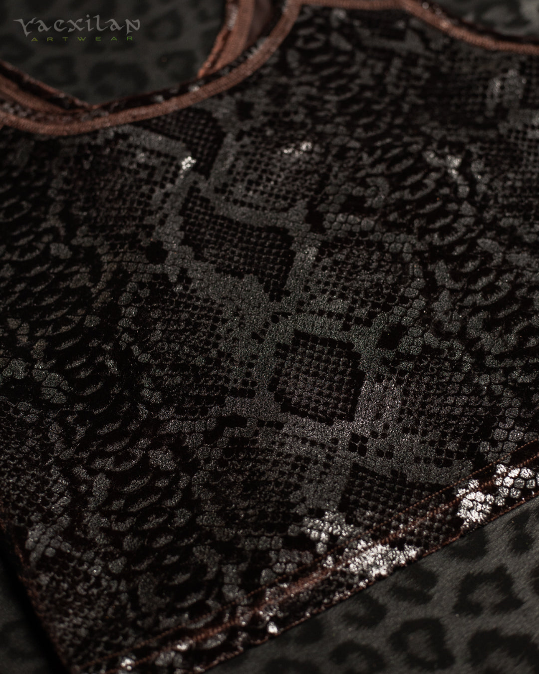 Crop Top Simple / Velvet Kobra - SOIL