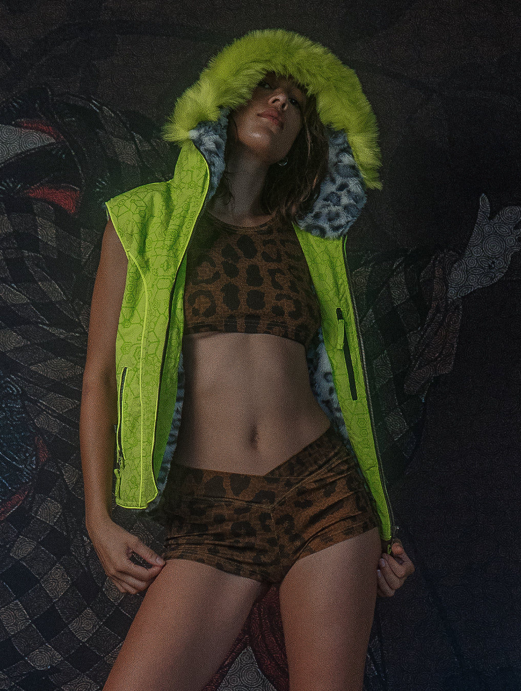 Hooded Sleeveless Jacket / Nylon Printed - Flouro SHAMANKA White