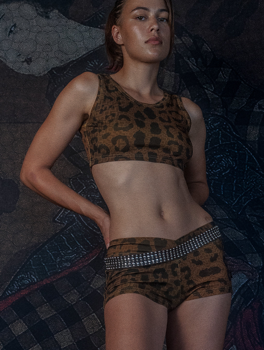Crop-Top Back Free / Flatrib - LEOPARDUS