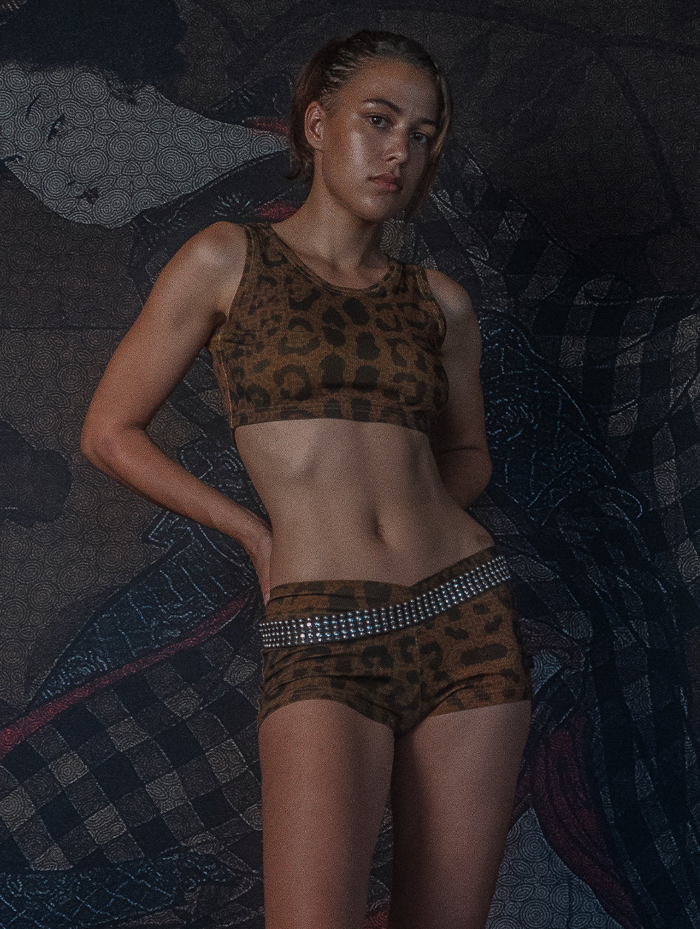 Crop-Top Back Free / Flatrib - LEOPARDUS