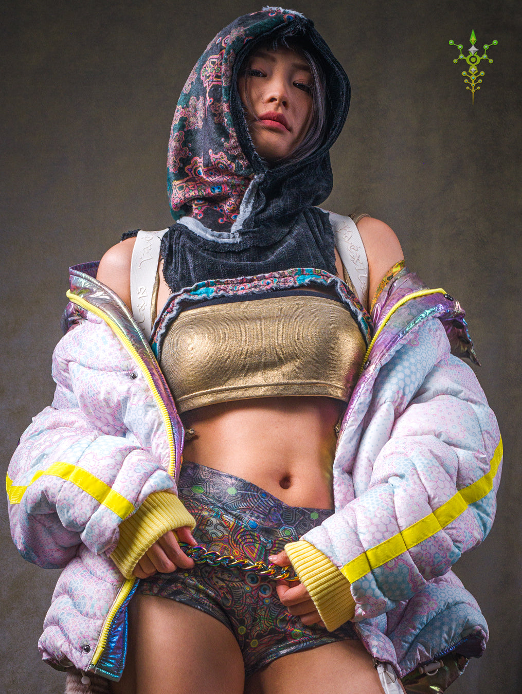 Down Jacket Woman & Pakpak / Nylon (Glow in the Dark) - GALACTIK NIRVANA