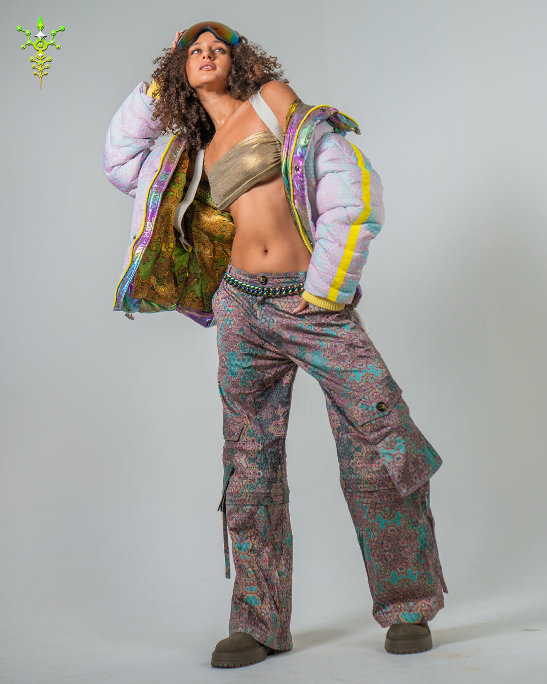 Down Jacket Woman & Pakpak / Nylon (Glow in the Dark) - GALACTIK NIRVANA