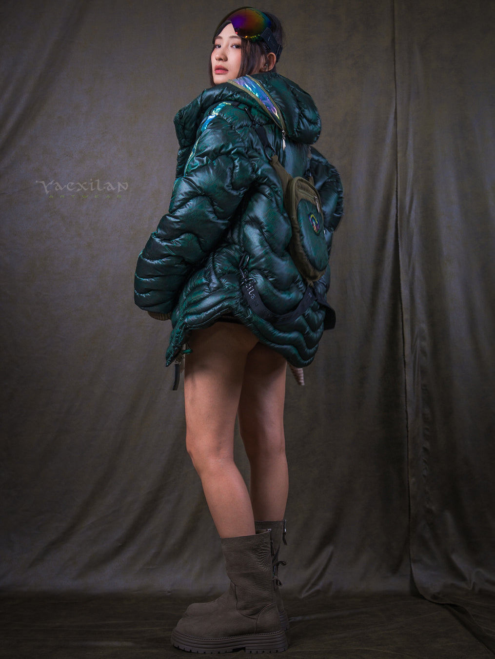 Down Jacket Woman & Pakpak / Nylon - Green Forest ATLANTHEON