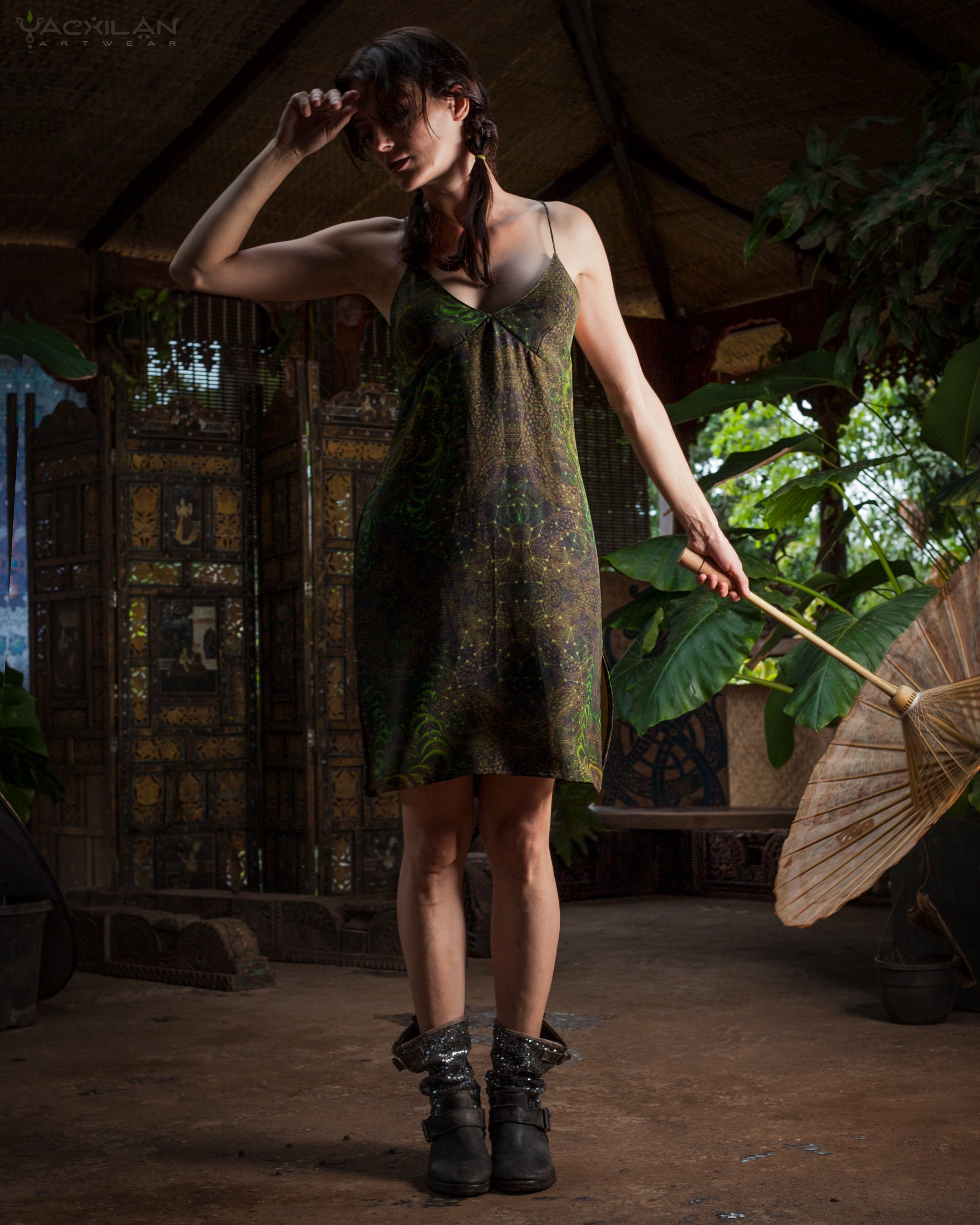 Midi Dress / Chinese Silk  - ENTMOOT Kaki