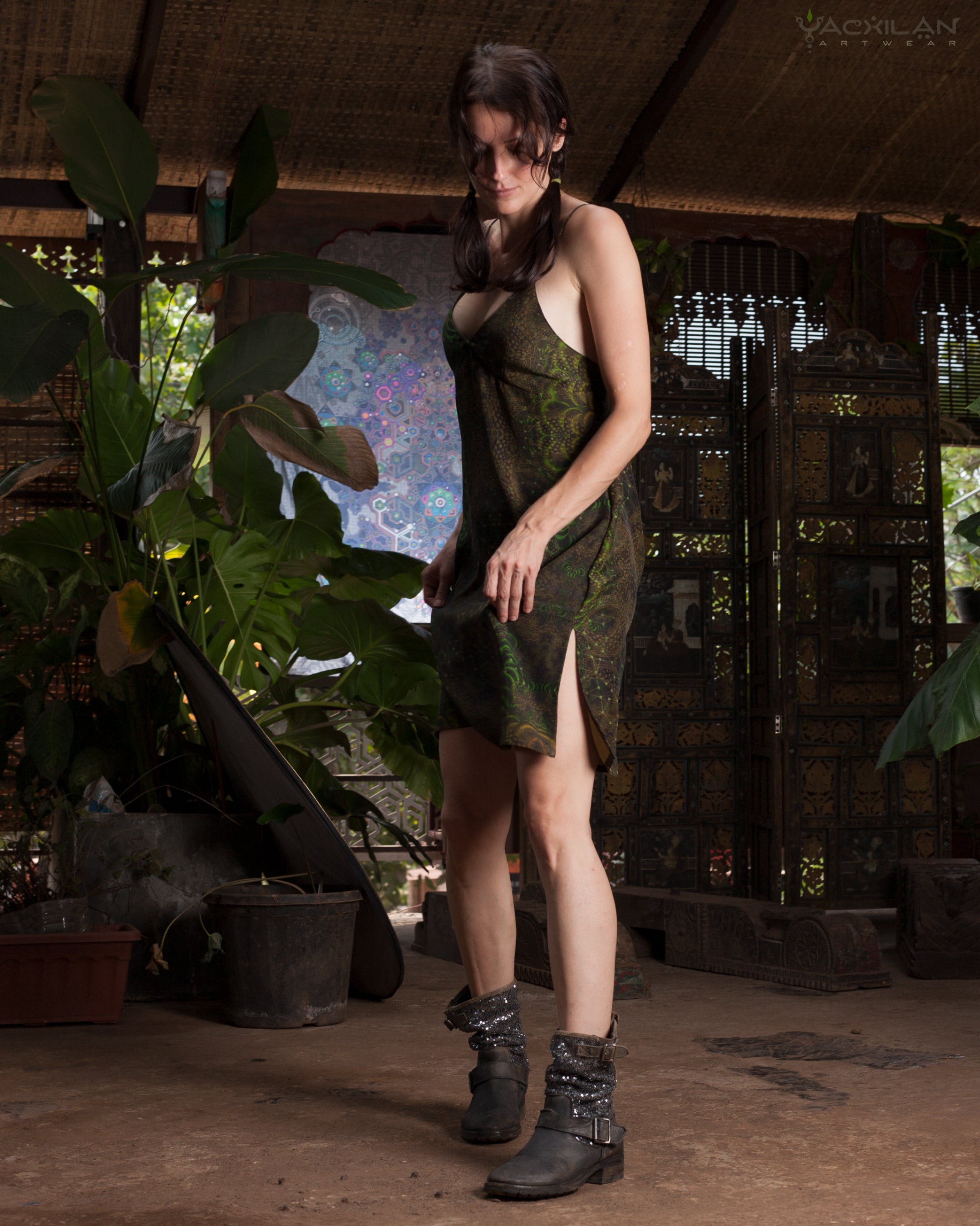 Midi Dress / Chinese Silk  - ENTMOOT Kaki
