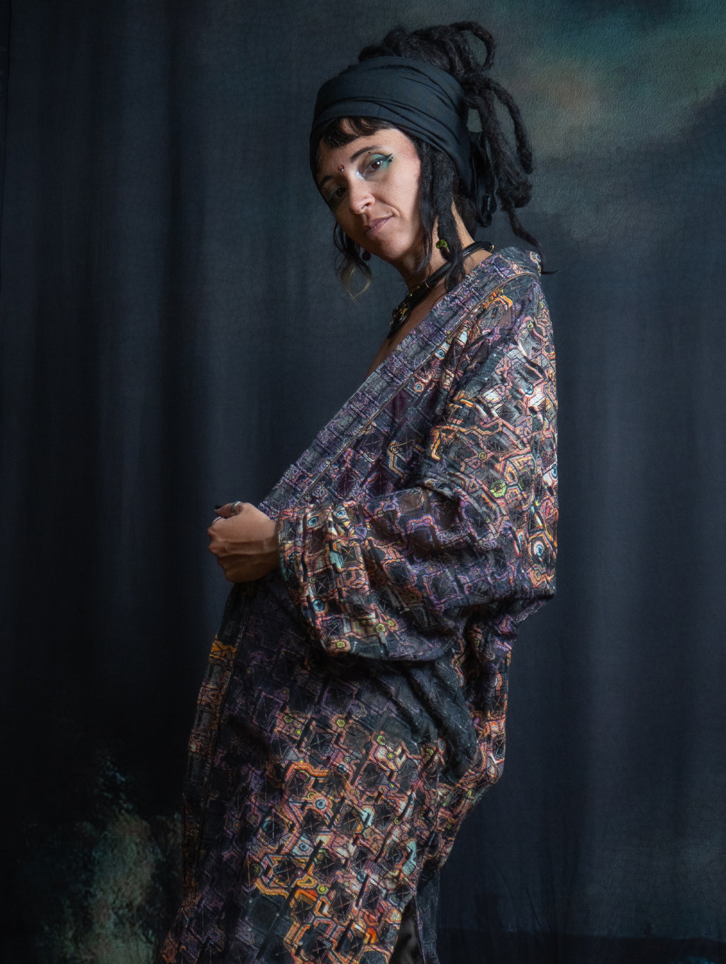 Classic Kimono / Embroidered Korean Cotton - CORALBLAST
