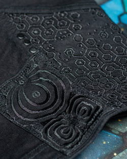 Flying Short Men / Stretchy Denim Digital Embroidery - Black KAMBOZII