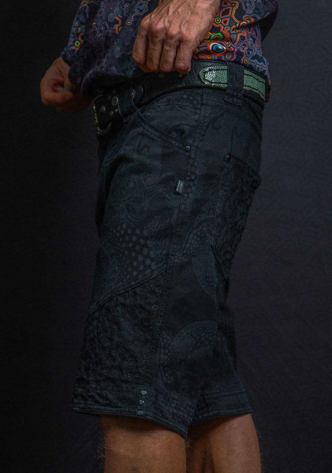 Flying Short Men / Laser Print Digital Embroidery Stonewashed - Black IKARO DRAGONS