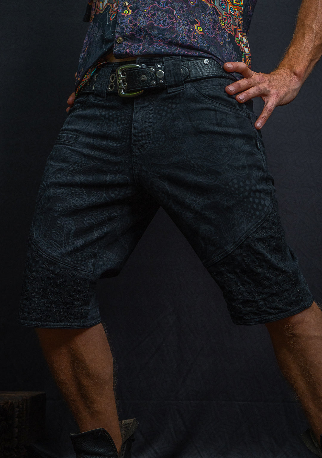 Flying Short Men / Laser Print Digital Embroidery Stonewashed - Black IKARO DRAGONS