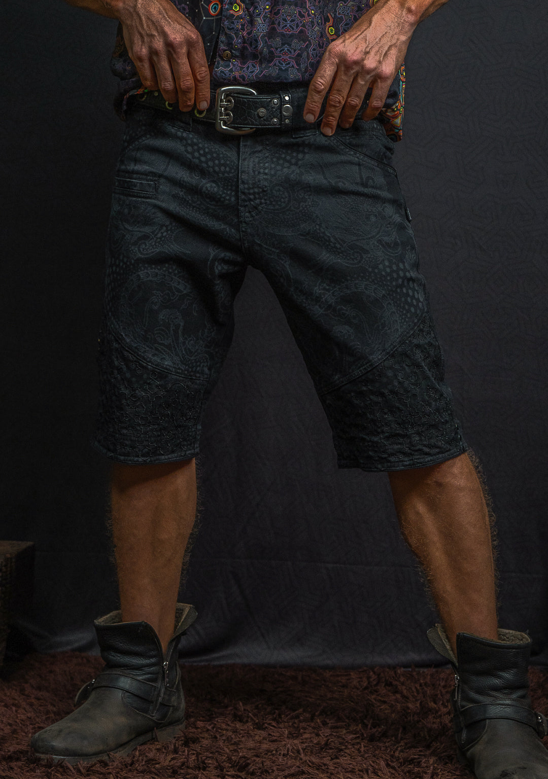 Flying Short / Laser Print Digital Embroidery Stonewashed - Black IKARO DRAGONS