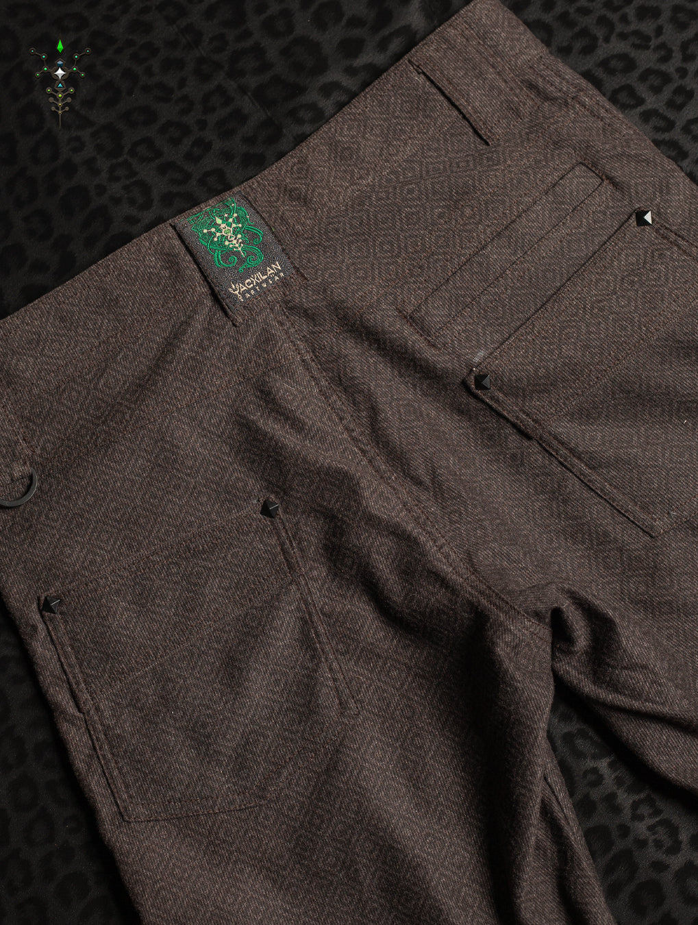 Flying Shorts / Kodroi - Brown CAMALEON Demetrio