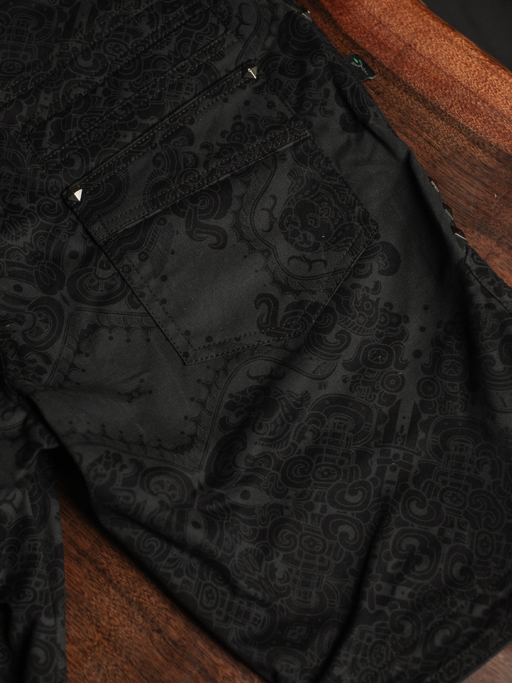 Flying Short Men / Cotton Stretchy - Blak MAYAN CODEX