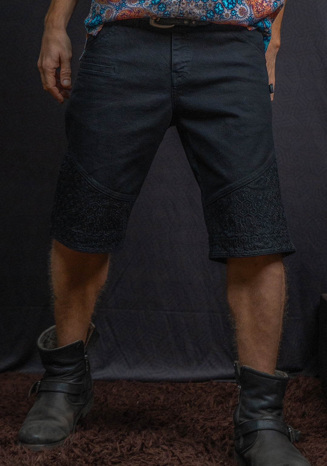 Flying Short Men / Stretchy Denim Digital Embroidery - Black KAMBOZII