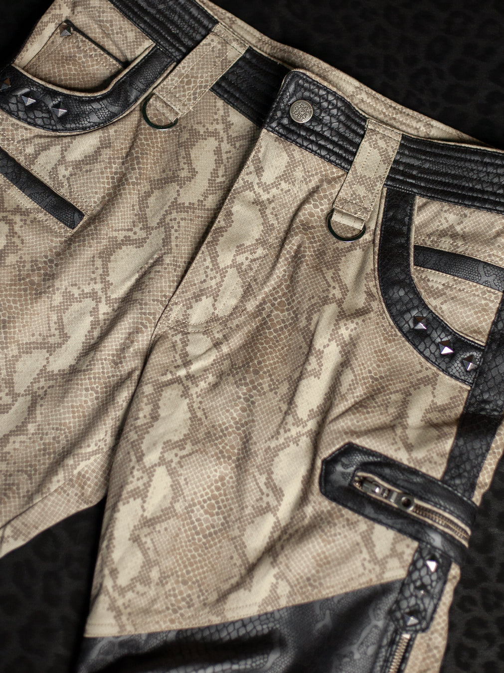Flying Short Men / Twill Fake Leather Patches - KINGKOBRA -BOA