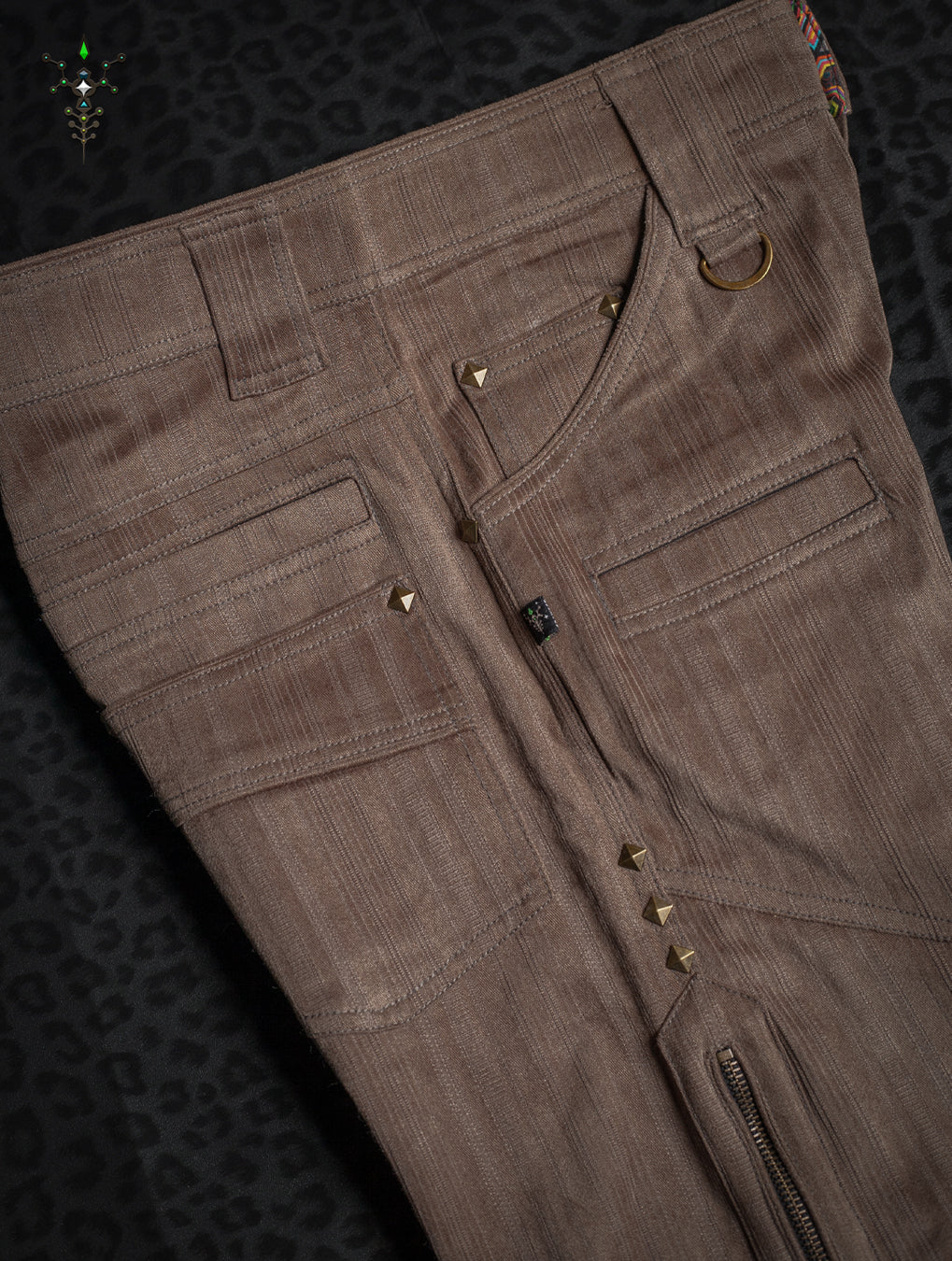 Flying Shorts / Kodroi - DESERT Demetrio