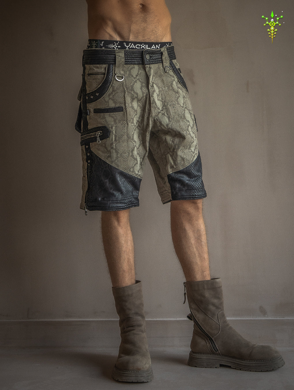 Flying Short Men / Twill Fake Leather Patches - KINGKOBRA -BOA