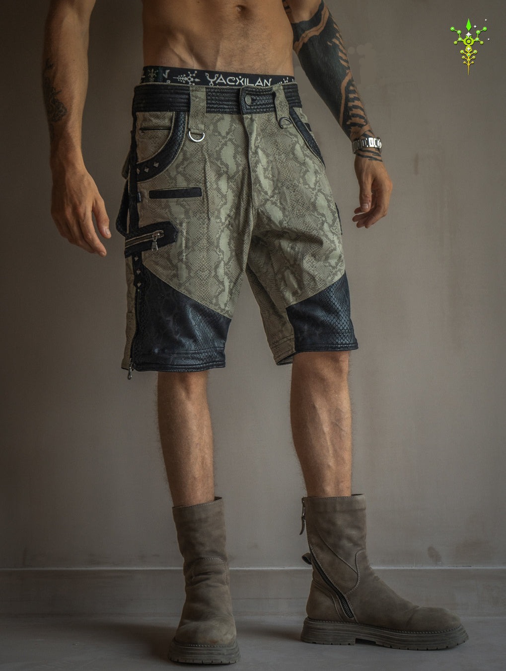 Flying Short Men / Twill Fake Leather Patches - KINGKOBRA -BOA