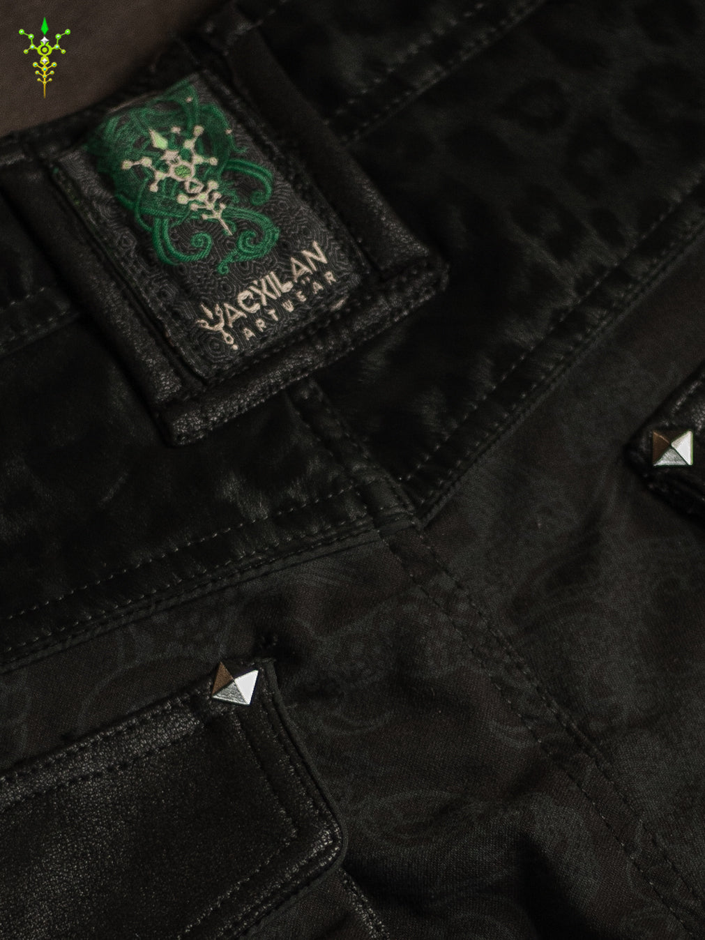 Flying Short Men / TR Fake Leather Patches - BLAK DRAGONS Leopard