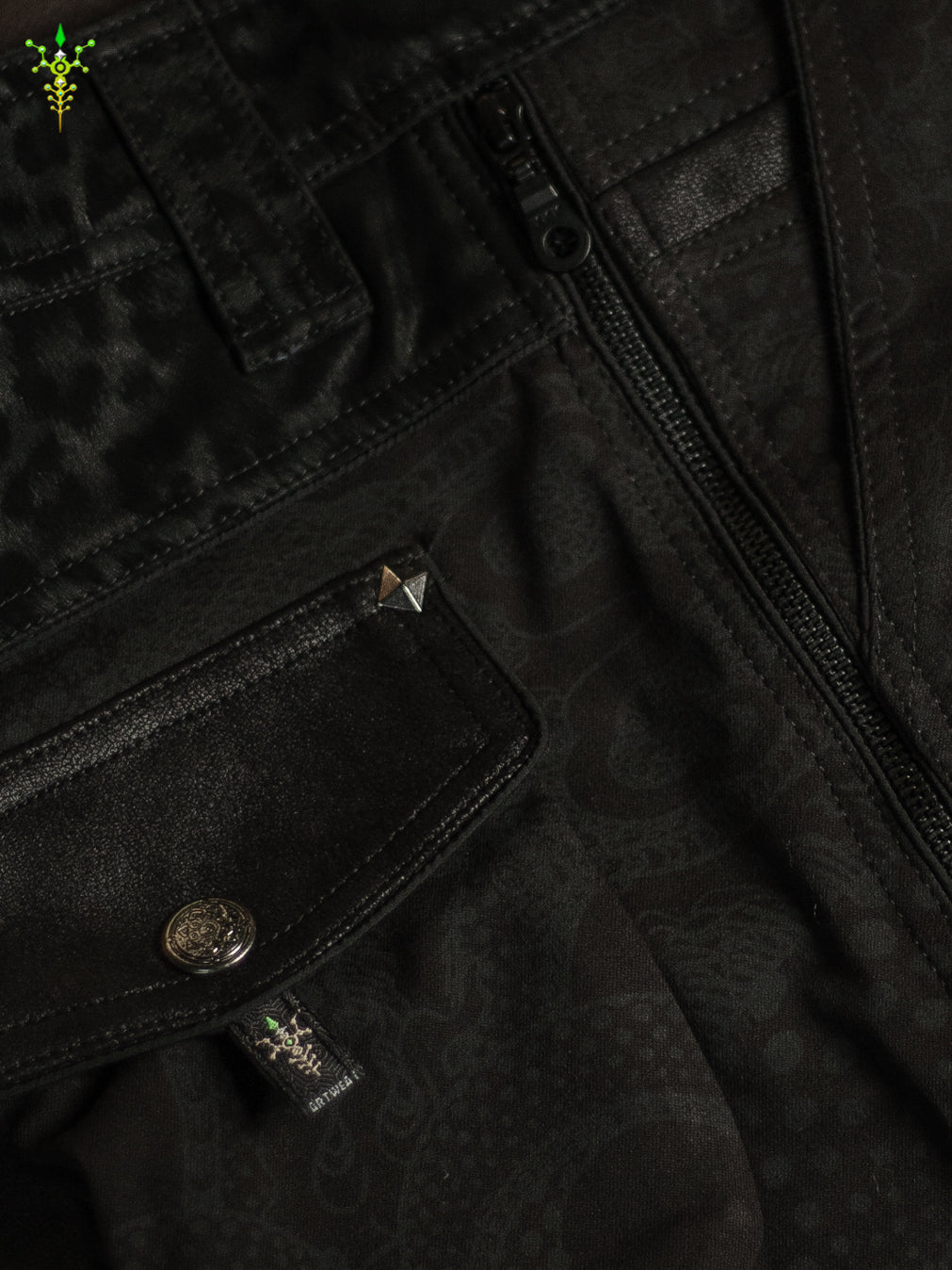 Flying Short Men / TR Fake Leather Patches - BLAK DRAGONS Leopard
