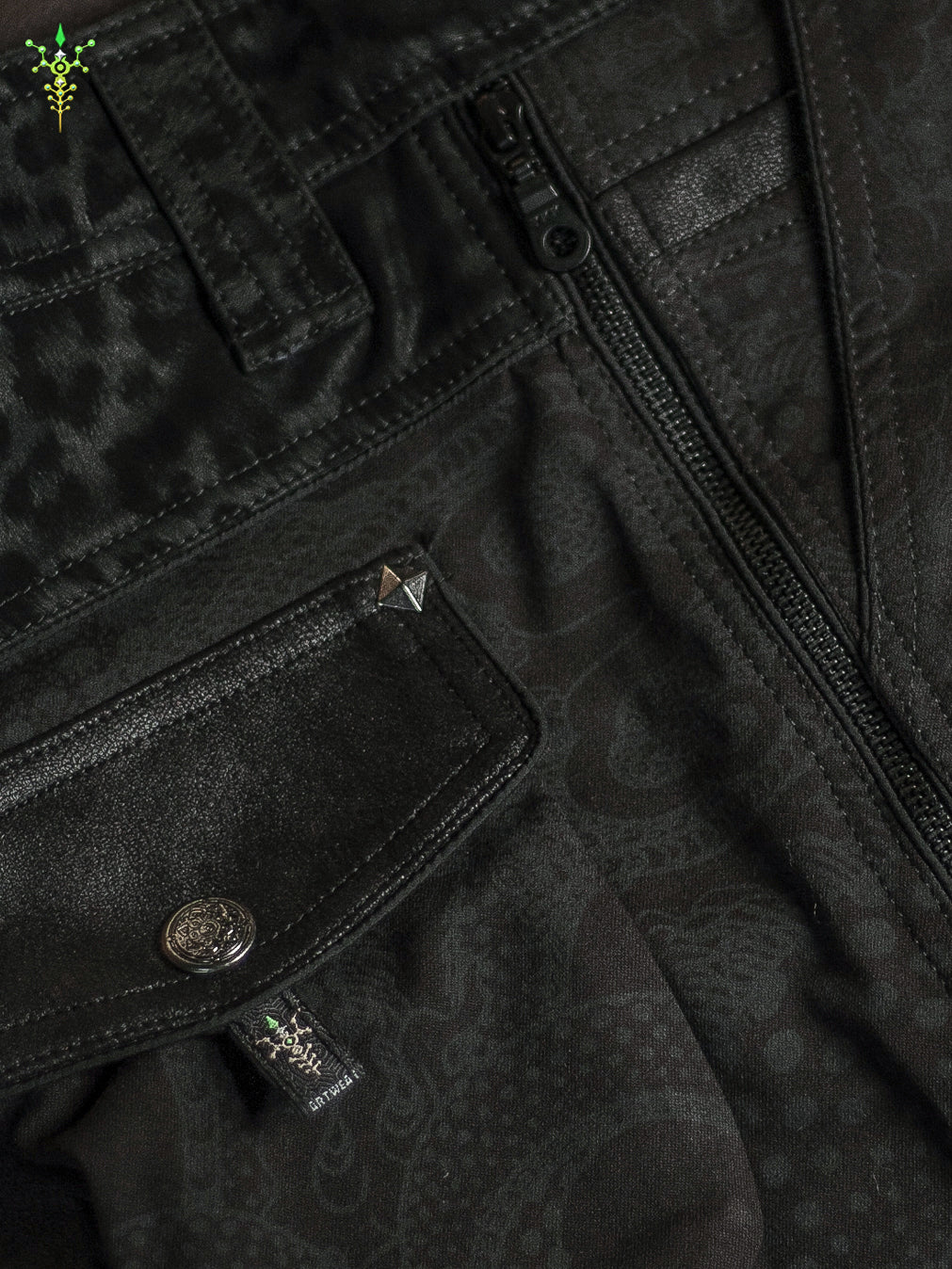 Flying Short / TR Fake Leather Patches - BLAK DRAGONS Leopard