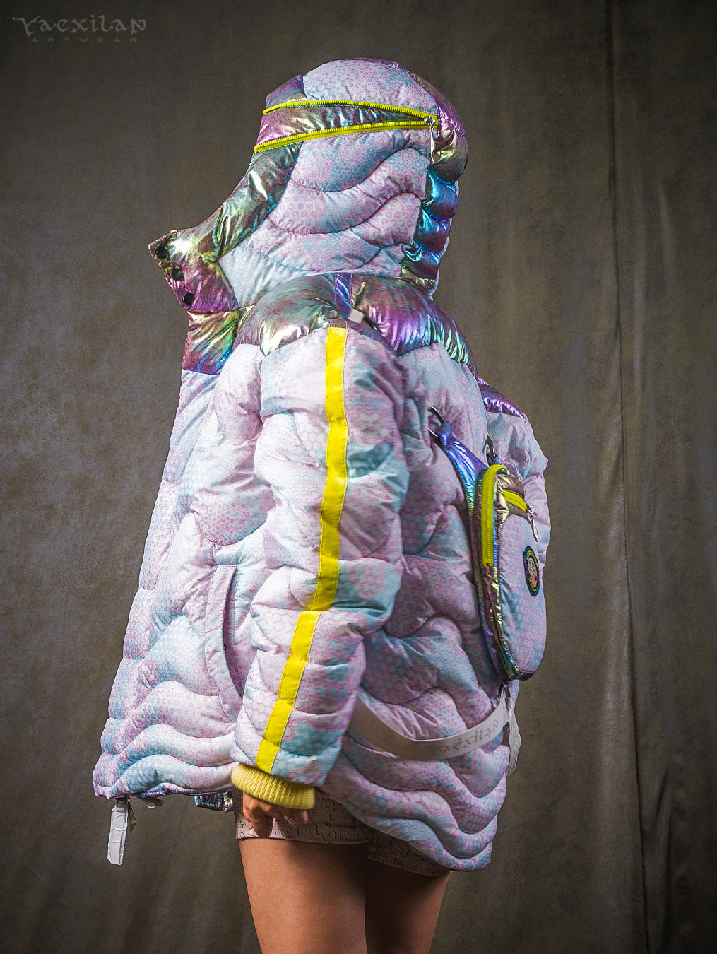 Down Jacket Woman & Pakpak / Nylon (Glow in the Dark) - GALACTIK NIRVANA