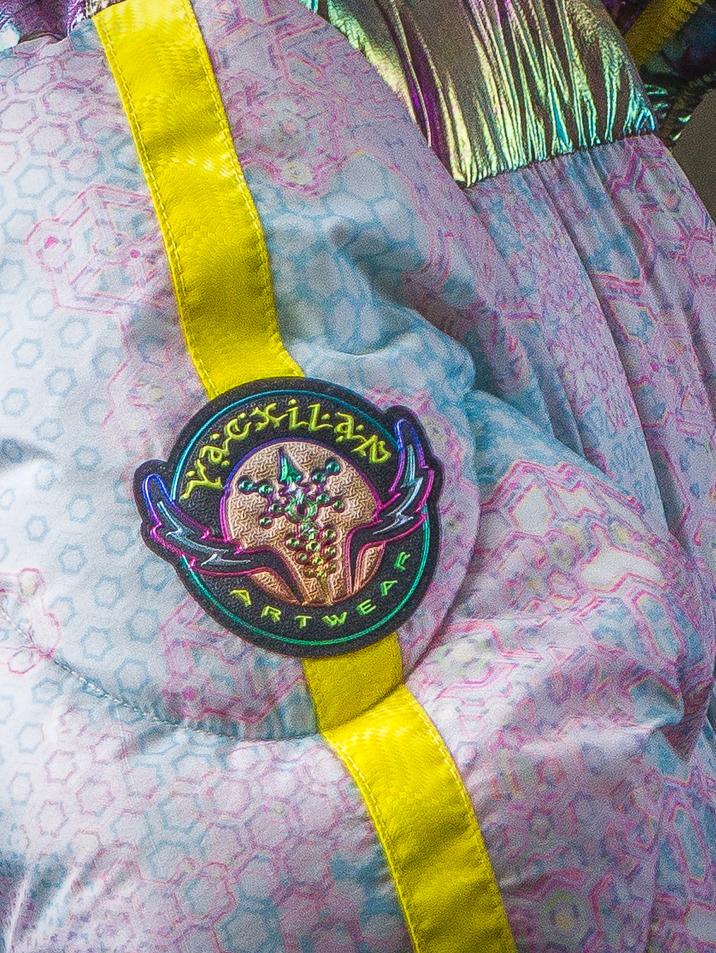 Down Jacket Woman & Pakpak / Nylon (Glow in the Dark) - GALACTIK NIRVANA