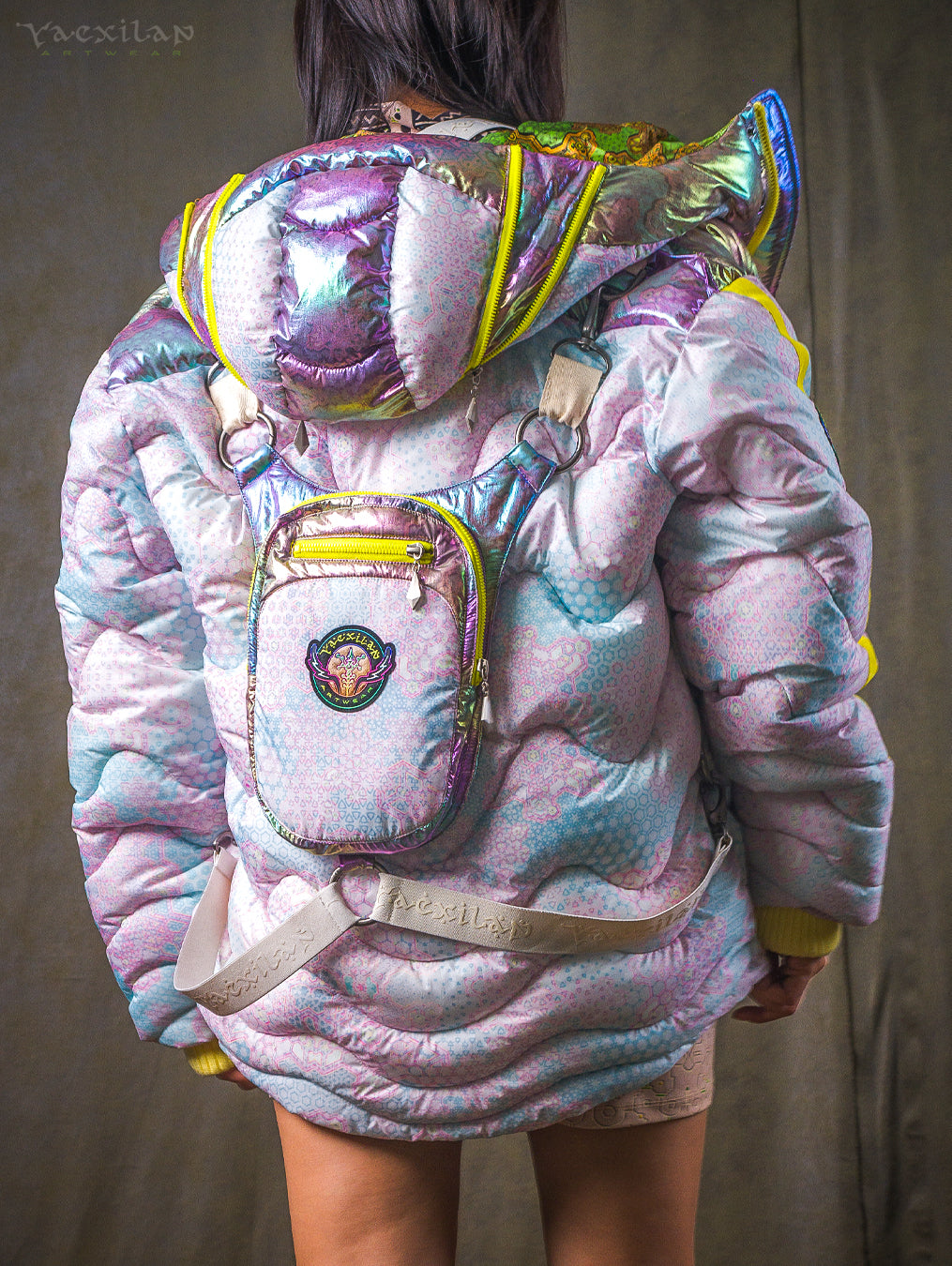 Down Jacket Woman & Pakpak / Nylon (Glow in the Dark) - GALACTIK NIRVANA