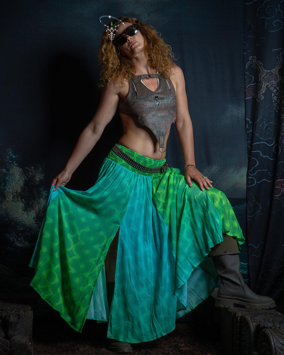 Gipsy Low Waist Long Skirt / Bamboo - GREEN LATERN - Yacxilan Artwear