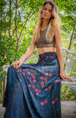 Gipsy Low Waist Long Skirt / Bamboo - SEXTIESEYEZES