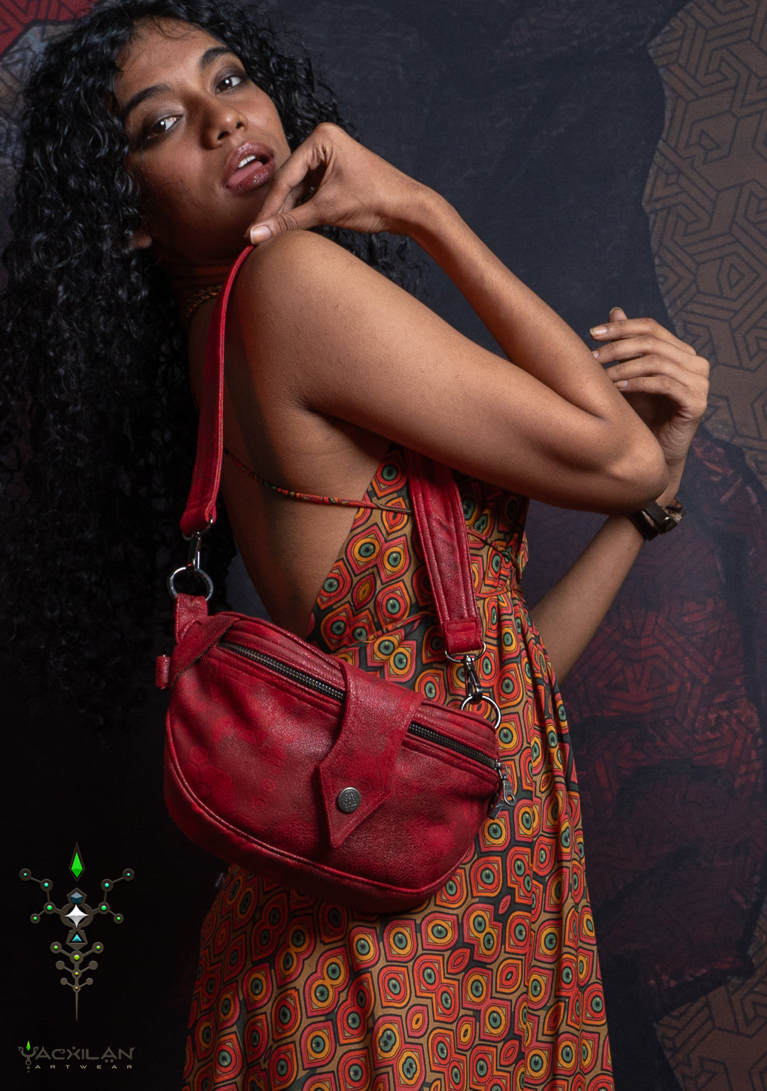 Hand Bag / Fake Leather - Scarlet SHAMANKA