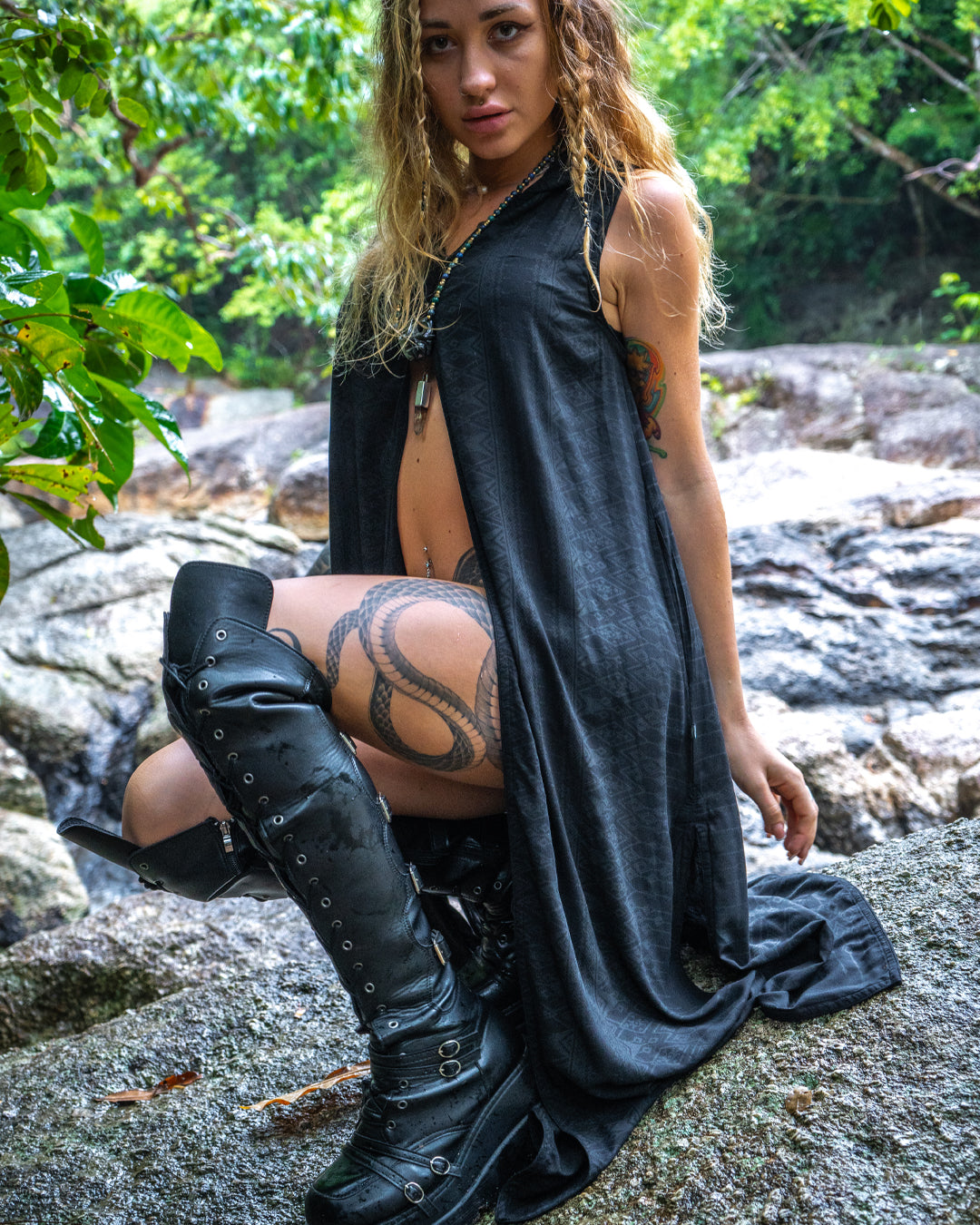 Hooded Long Dress / Bamboo - BLACK BOHONI Screeenprint
