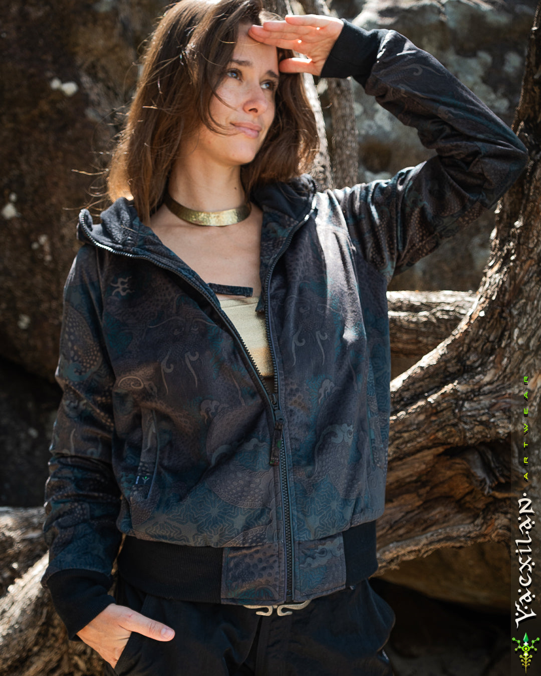 New Hoodie Woman / Velvet Fawn - DRAGONS