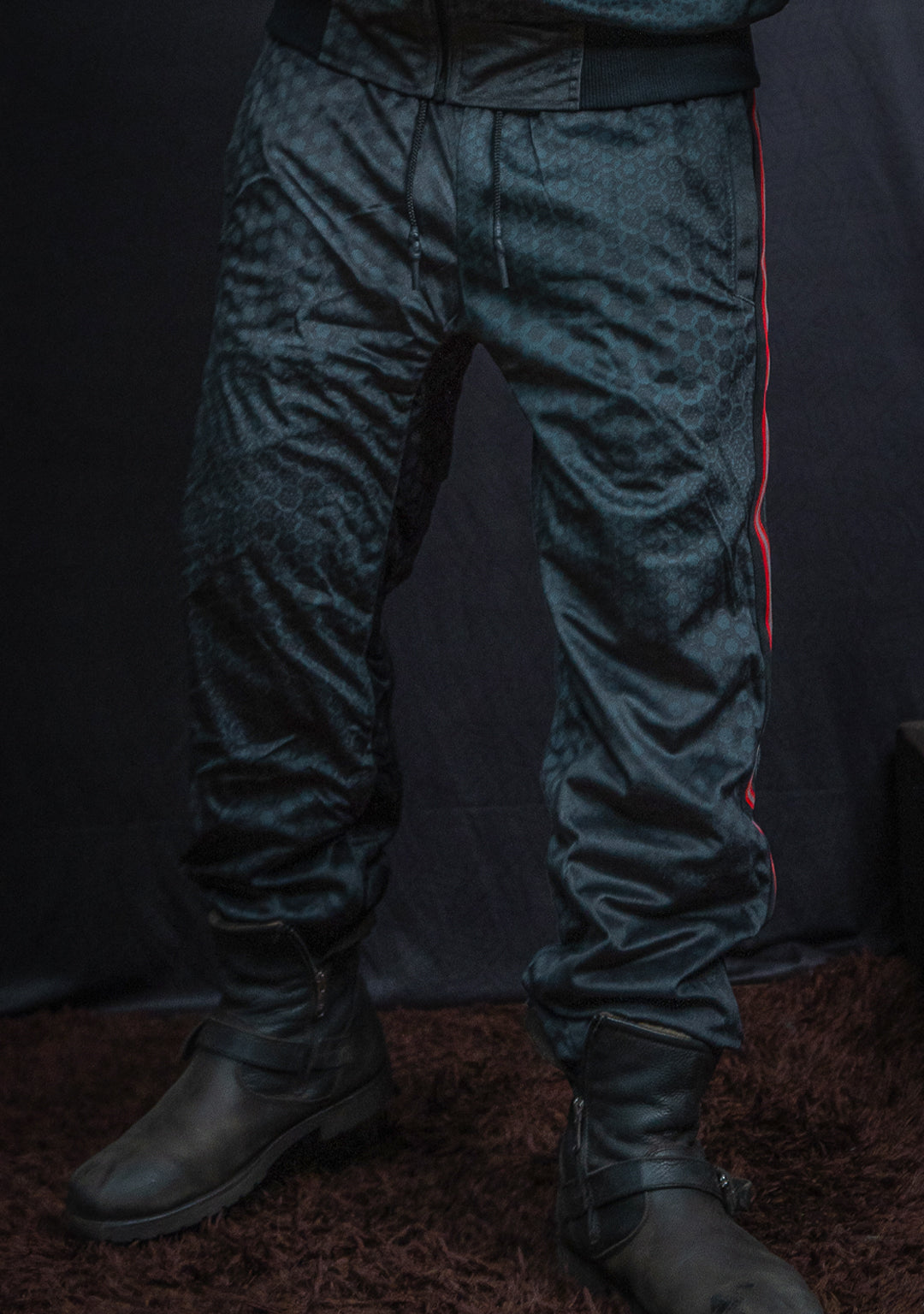 Pants Men /Tracksuits Velvet Fawn / Redline - ARAKIS