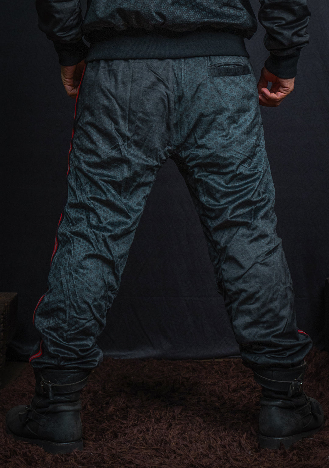 Pants Men /Tracksuits Velvet Fawn / Redline - ARAKIS