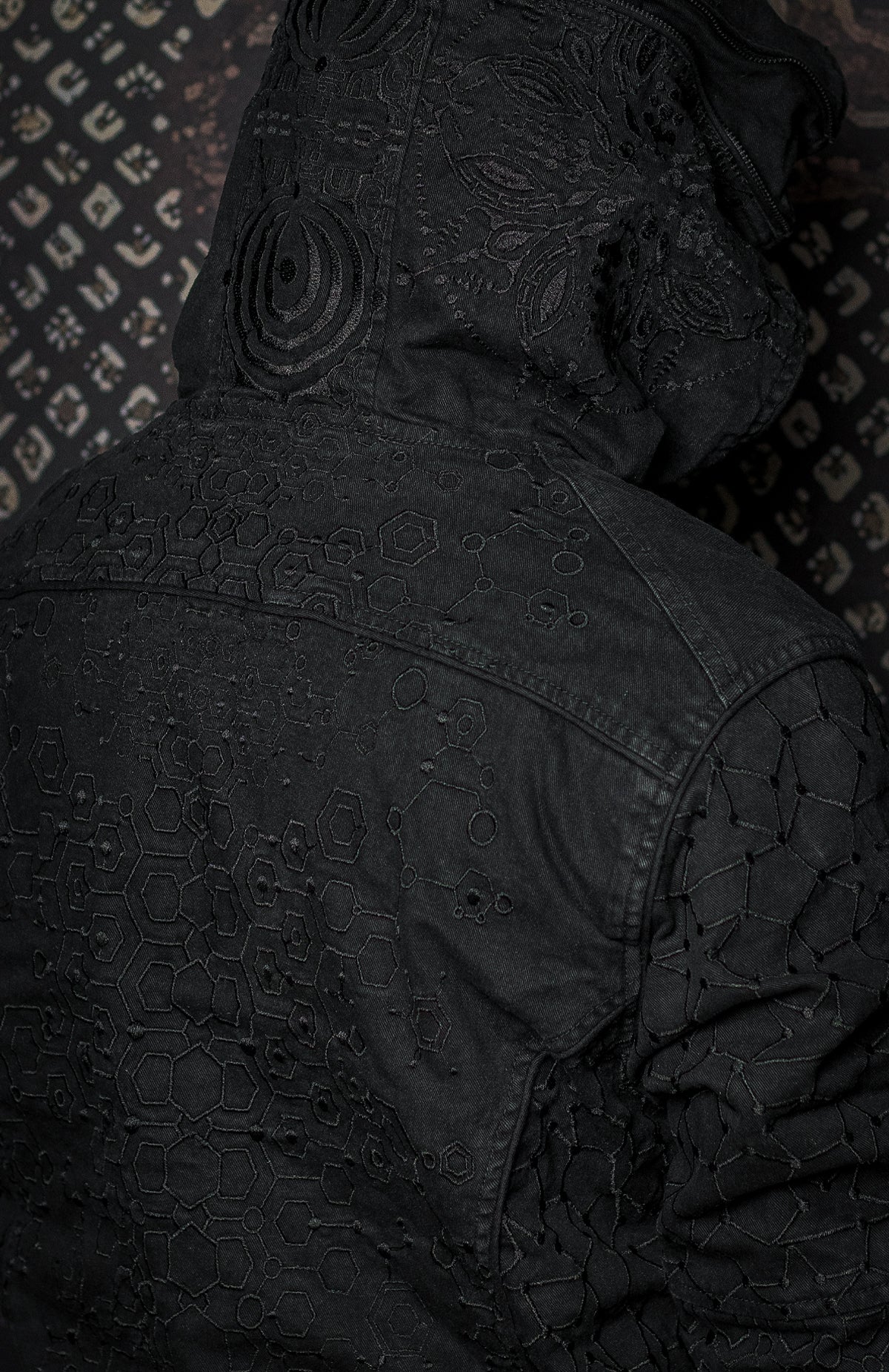 Jacket / Denim Stretchy Digital Embroidery Stonewashed - KAMBOZII PENTA